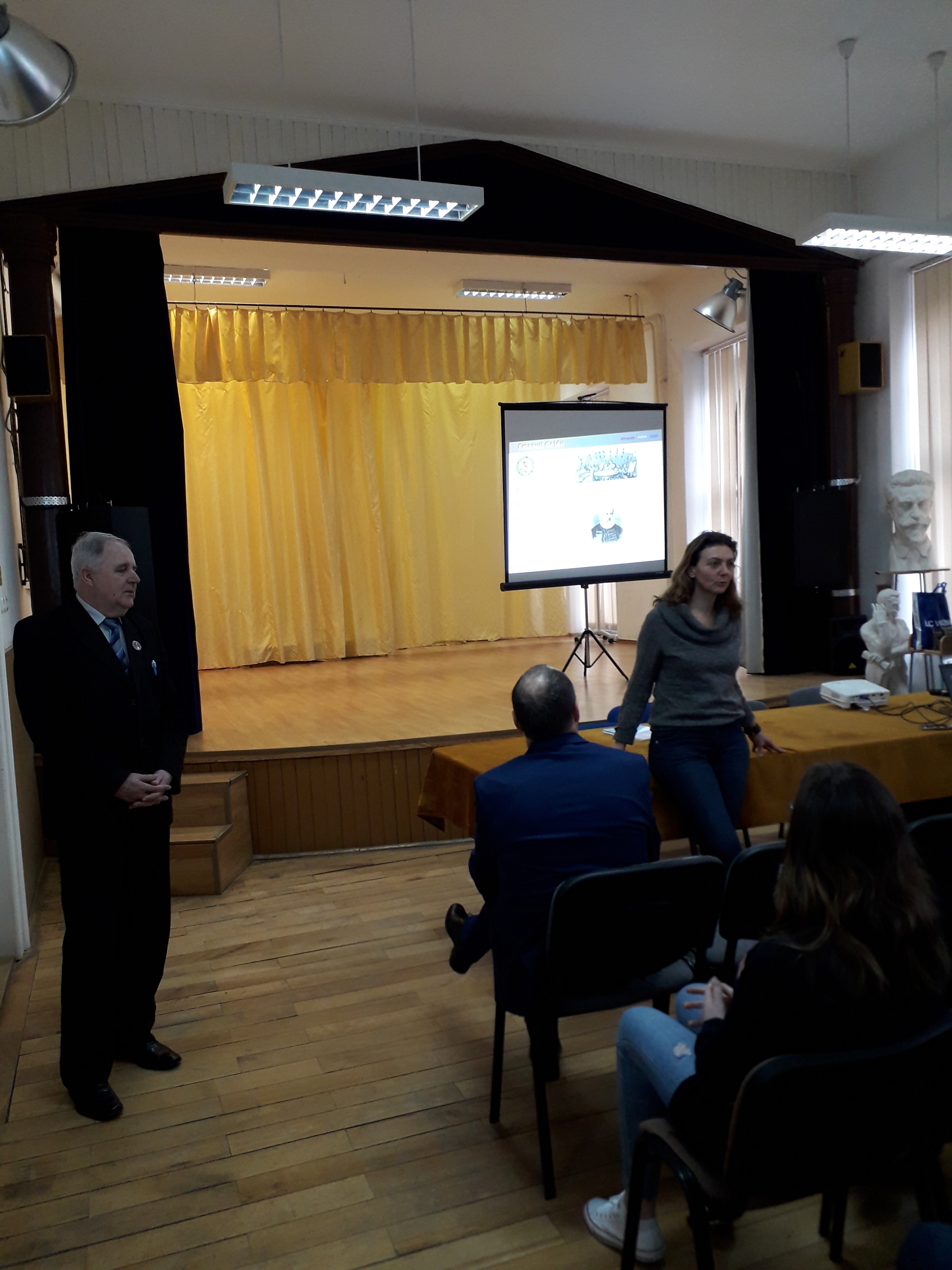 COLEGIUL NAŢIONAL „EMANUIL GOJDU” ORADEA